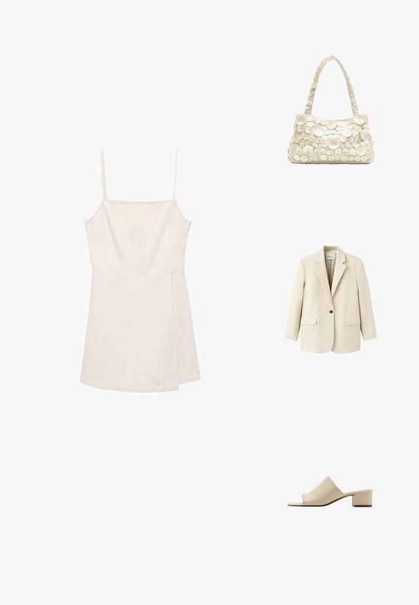 Beige enkeltknappet blazer med hakkeslag, to forlommer med klap, og en brystlomme med kant, vist på en hvid baggrund.; Lysbeige ærmeløs top med tynde stropper, der har et simpelt lige snit og en glat, let skinnende overflade. Ingen mønstre eller detaljer.; Beige åben tå mule sandal med lav blokhæl og glat læderoverdel, vist i sideprofil på hvid baggrund.; Lille cremefarvet håndtaske med over 50 hvide knapper i forskellige størrelser, der dækker fronten og håndtaget på en ens hvid baggrund.
