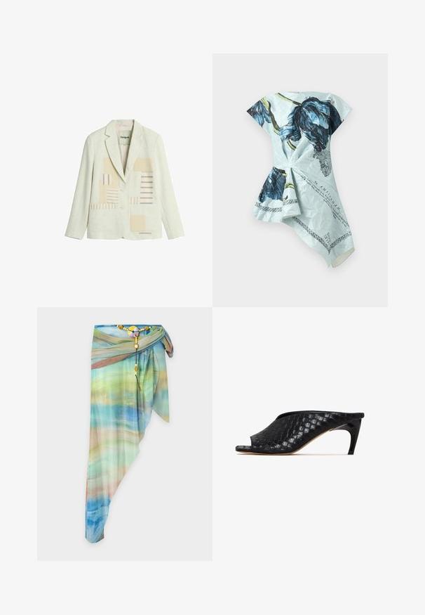 Kremlfarvet blazer med to knapper, hakket revers, forlommer og beige og blå stribet patchwork-design på frontpanelerne.; Asymmetrisk lyseblå kjole med stort mørkeblå blomsterprint og sort tekst, med en indsnøret talje og draperet nederdel.; Asymmetrisk gennemsigtig omslagsnederdel med blå, grøn og beige gradientmønster, fastgjort med et dekorativt perlebælte og rundt spænde.; Sorte vævede mule-sandaler med åben tå og en slank, buet hæl. Materialet har en blank finish og viser et tekstureret, ternet mønster.