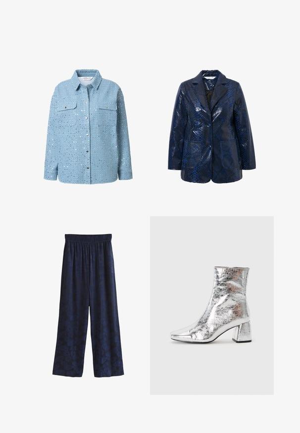 Marineblå slangeprint faux læder blazer med glanset finish, klippet krave, to frontlommer og skræddersyet silhuet.; Lysblå denimskjorte med sølvfarvede pailletter, lange ærmer, krave, to brystlommer og trykknaplukning. Glat tekstur og detaljeret udsmykning.; Bukser med vide ben lavet af mørkeblåt stof med et diskret løvmønster, med elastisk taljebånd for komfort og nem påklædning.; Sølv ankelstøvler lavet af skinnende, tekstureret materiale med spids tå og firkantet hældesign. Reflekterende overflade og slank form.