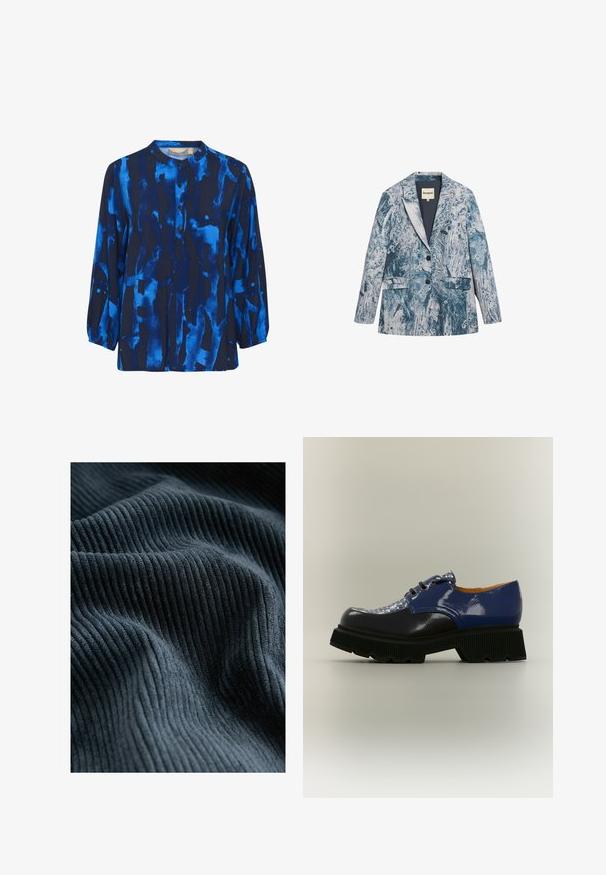 Langærmet blazer med hakrevers, to knapper, frontlommer med klapper og et blåt og hvidt abstrakt blomstermønster.; Langærmet bluse i mørkeblå med abstrakte lyseblå mønstre, rund krave og knaplukning, lavet af blødt stof med en glat tekstur.; Mørkeblå ribbet stof med en blød, tekstureret overflade, der har lodrette linjer og blide bølger, hvilket skaber dybde og bevægelse.; Sort og blå læder snøresko med tyk sort rillede sål og mønstret blå og hvid stof tungen, set fra siden.