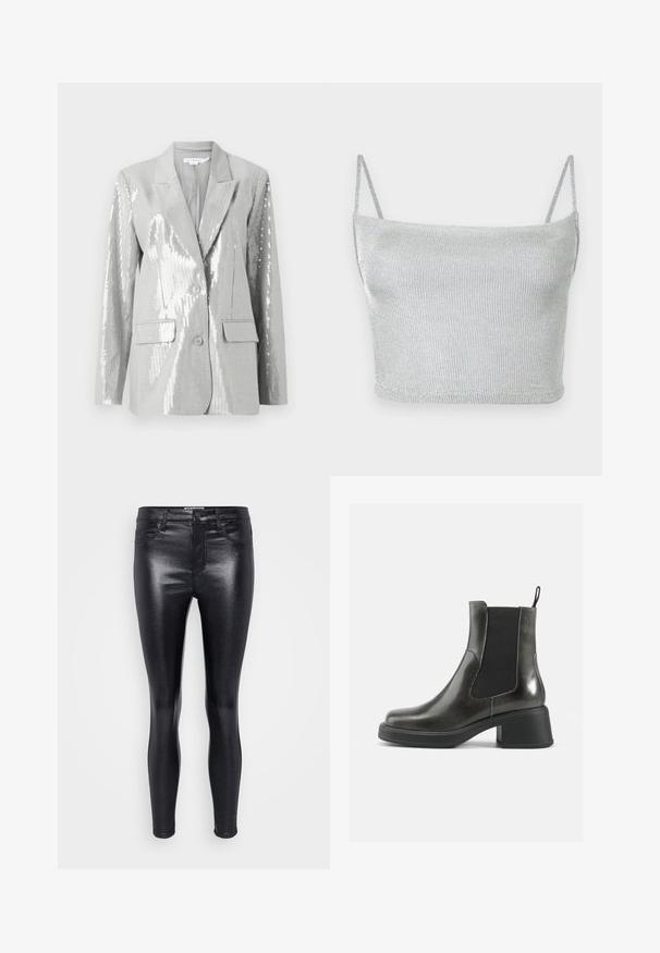 Good American Blazer - grey; Zilverkleurige metallic gebreide crop top met dunne verstelbare bandjes. Strak model en gladde textuur. Geen patronen of zichtbare hardware details.; Zwarte, hooggesneden jeans gemaakt van glanzend, sleek materiaal. Heeft vijfzakken en een klassieke knoop- en ritssluiting.; Zwarte leren enkellaarzen met een gladde afwerking, elastische zijpanelen en een zware hak. Voorzien van een lus voor gemakkelijker aan- en uittrekken.