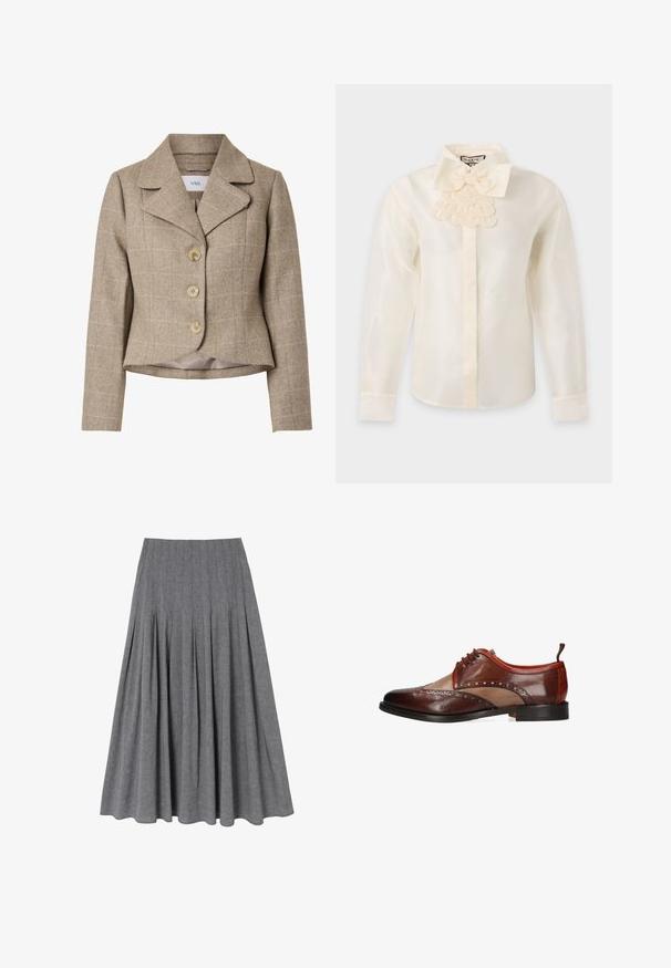 Blazer beige cintré avec col à revers, trois boutons devant, motif à carreaux subtil et manches longues, légèrement raccourci à la taille.; Blouse crème à manches longues avec un grand nœud décoratif et des détails en tissu festonnés sous le col.; Jupe plissée grise en tissu léger. Présente une taille cintrée et s'évasent doucement vers l'ourlet avec une texture lisse.; Chaussure habillée homme en cuir marron bicolore avec détails brogue, fermeture à lacets et semelle noire, vue de profil sur fond blanc.