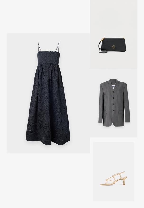 Grau gestreifter Blazer mit Reverskragen, fünf Knöpfen, zwei vorderen Taschen und einem sichtbaren Etikett innen. Der Stoff scheint strukturiert zu sein.; Stine Goya VOLOMINOUS MIDI DRESS - Cocktailkleid/festliches Kleid - black; Goldene Sandale mit Riemchen, niedrigem Blockabsatz und Knöchelriemen, ausgestattet mit dünnen metallischen Riemchen und offenem Zehendesign.; Schwarze Lederhandtasche mit einer geschwungenen Klappe, goldfarbenen Beschlägen und einem Schulterriemen aus Kette. Auffälliges Logo auf der Vorderseite.
