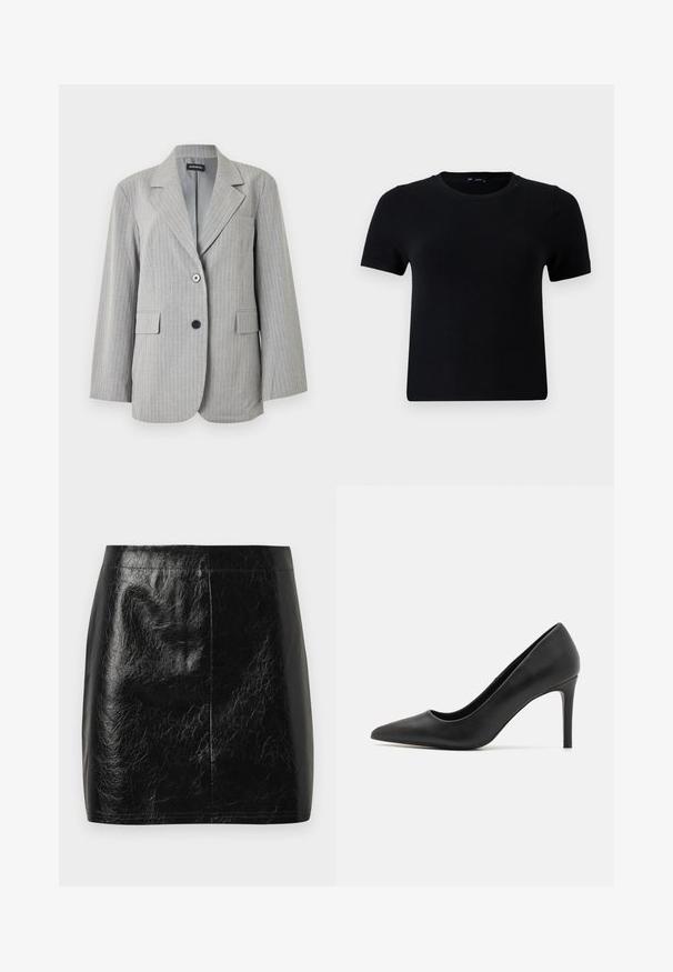Hellgrauer Nadelstreifenblazer mit aufgeschlagenem Revers, zwei vorderen Pattentaschen und zwei unterschiedlich farbigen Knöpfen am vorderen Verschluss.; Schwarzes T-Shirt mit kurzen Ärmeln und rundem Halsausschnitt, gefertigt aus weichem Stoff. Besitzt eine klassische Passform und ein sauberes, simples Design.; Schwarzer Kunstleder-Minirock mit glatter, glänzender Textur, geradem Schnitt und minimaler Naht am Taillenbund.; Schwarze High Heel-Pumps mit spitzer Zehenpartie, aus glattem Leder, mit einem eleganten Design und einem dünnen, zylindrischen Absatz.