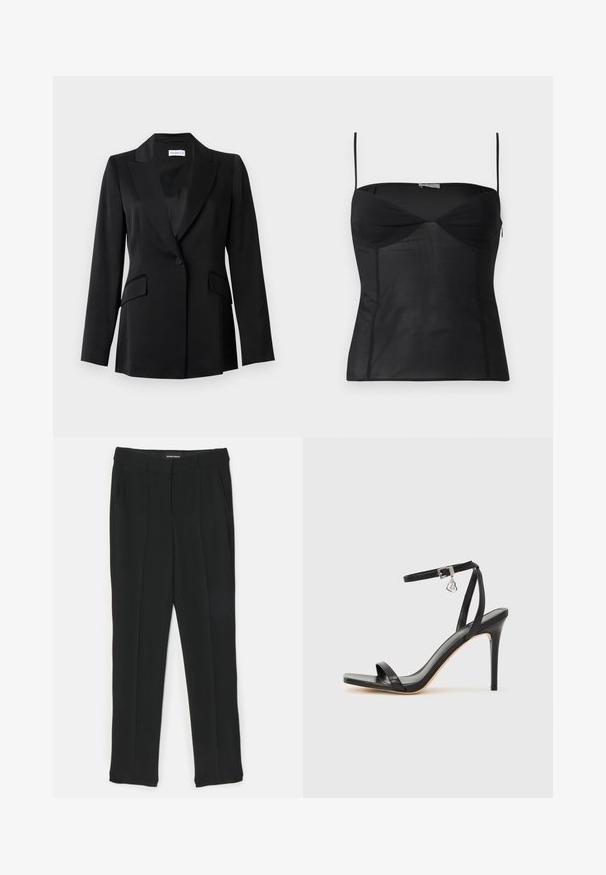 Blazer noir à un bouton avec revers crantés, poches à rabat, manches longues et coupe cintrée.; Haut noir ajusté sans manches avec fines bretelles, encolure en cœur et détails de coutures sur un fond blanc uni.; Pantalon noir au design droit, avec plis, poches latérales et texture lisse. Fabriqué en tissu léger.; Sandale à talon haut noire avec une bride étroite à la cheville, bout carré, cuir lisse et accent de boucle métallique.