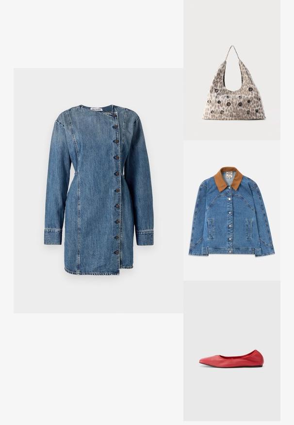 Denim jas met een bruine suède kraag, met zijzakken, een knoopsluiting en een licht losvallende pasvorm. Lichte blauwe denimstructuur.; Jeansjurk met lange mouwen, hoge kraag en asymmetrische knoopsluiting. Heeft een medium blue wash, een lichte textuur en een getailleerde pasvorm.; Filippa K REY FLATS - Ballerina's - bright red; Beige handtas met luipaardprint, zwarte metalen oogjes verspreid over de voorkant en een enkele topgreep, tegen een effen achtergrond.