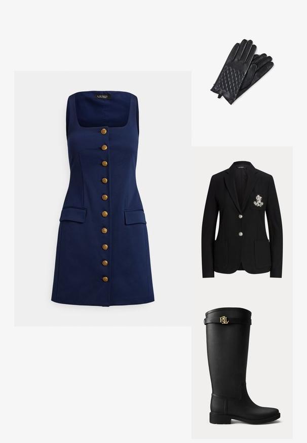 Sort skræddersyet blazer med to sølvknapper, laplommer og et hvidt broderet monogram på venstre brystlomme.; Marineblå ærmeløs kjole med firkantet halsudskæring, der har ni gyldne knapper ned foran og to sidelommer. Glat stoftekstur.; Sort knæhøj gummistøvle med lav hæl og en guldfarvet RLL-logo spænde nær toppen på en ensartet lys baggrund.; CASH-MERE MIT CARO STYLE UND TOUCHSCREEN TAUGLICH - Handsker - schwarz