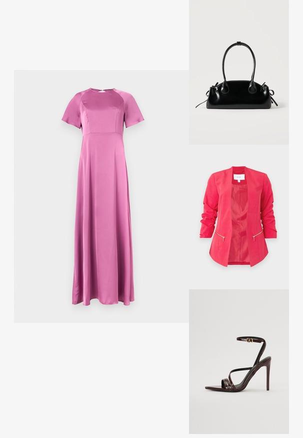 Blazer rose vif pour femme avec manches 3/4 froncées, devant ouvert et deux poches zippées horizontales à la taille.; Robe longue en satin mauve à manches courtes, corsage ajusté, col montant, ouverture en trou de serrure dans le dos et jupe fluide.; Sandale à talons hauts en cuir verni bourgogne avec une bride de cheville, bout pointu et trois bandes horizontales sur le pied. Détail de boucle dorée.; Petit sac à main noir brillant avec deux longues anses et des détails à cordon sur les côtés sur un fond clair uni.