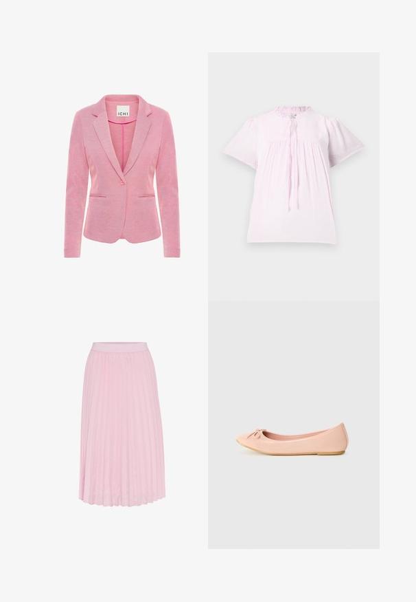 Blazer rose avec un revers cranté, fermeture à un bouton, deux poches avant et un tissu texturé. Étiquette indiquant "ICHI."; Blouse rose clair à manches courtes avec un col froncé, en tissu texturé et avec des détails froncés. Elle dispose d'une fermeture à lien au cou.; Jupe midi plissée de couleur rose clair, dotée d'une large taille élastique et d'une texture lisse. Les plis vont de la taille jusqu'à l'ourlet.; Ballerine en matériau synthétique rose clair avec un bout arrondi, ornée d'un petit nœud et d'une semelle flexible.