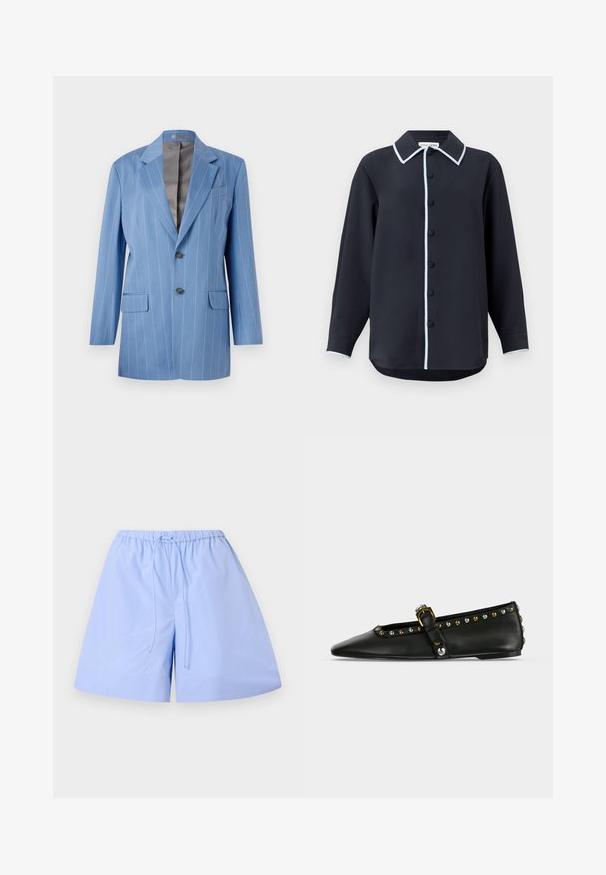 Helles blaues Nadelstreifen-Blazer mit zwei Fronttaschen, zwei Knöpfen und einem Reverskragen. Verfügt über eine glatte, graue Innenauskleidung.; Marineblaue Hemdbluse mit kontrastierendem hellblauem Kragen und Knopfleiste, langen Ärmeln und abgerundetem Saum. Hergestellt aus glattem Stoff.; Helle blaue Baumwollshorts mit einem gestreiften Muster, elastischem Bund und verstellbarem Kordelzug. Bieten eine lockere Passform und eine glatte Textur.; Schwarz spitzer flacher Schuh mit Riemen, goldenen und silbernen Nieten am Rand und dekorativer Metallschnalle auf hellem Hintergrund.