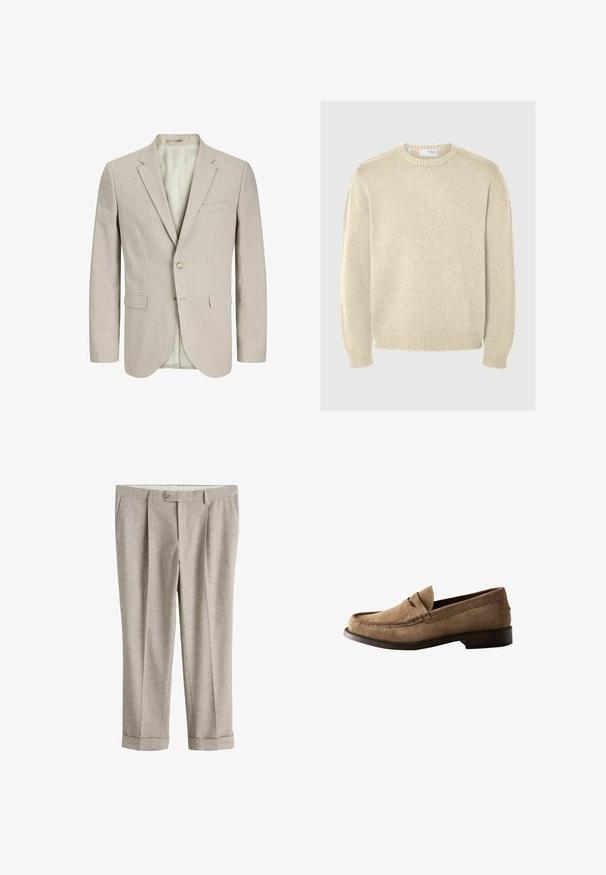Lys beige blazer lavet af struktureret stof. Har to forlommer, en enkelt knaplukning og en notch-lapel. Foring indeni.; Lys beige striktrøje med rund halsudskæring, lange ærmer, ribbede manchetter og kant. Glat tekstur med et mellemtykt mønster.; Lysebeige skræddersyede bukser med knaplukning, bæltestropper, sidelommer og omslag ved buksebenene.; Brun ruskindslæder loafer sko med lav hæl og klassisk penny rem detalje, vist fra siden på hvid baggrund.