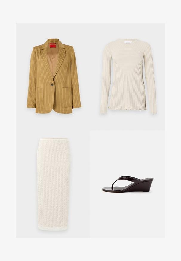 Mosterdgele gestreepte blazer met een geknipt revers, enkele knoopsluiting, twee voorkwakken en een gladde textuur. Voering aan de binnenzijde.; Rabanne Longsleeve - ecru; Lichtbeige midi-rok met verticale ribbelstructuur, zachte stof, elastische tailleband en licht uitlopende zoom. Geen zichtbare hardware of accenten.; Bruine lakleren sleehaksandaal met teenslipperbandje en open teen, zijaanzicht tegen een effen achtergrond.