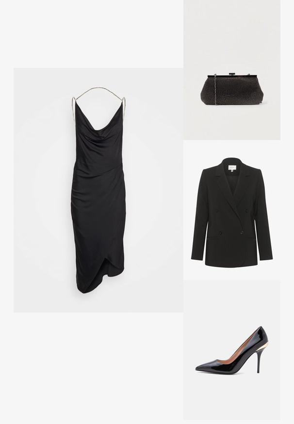 Sort dobbeltbrystet blazer med skræddersyet pasform, reverskrave, to forlommer og sorte knapper. Glat stof med et enkelt design.; Et Ochs ILA CHAIN COWL NECK MIDI DRESS - Cocktailkjole / festkjole - black; Sort laklæder pumps med spids tå, tynd stilet hæl og en gulddetalje nær hælkappen.; Sort mesh clutch-taske med en struktureret silhuet, prydet med små metalstuds, har en låsemekanisme og en aftagelig kæderekke.