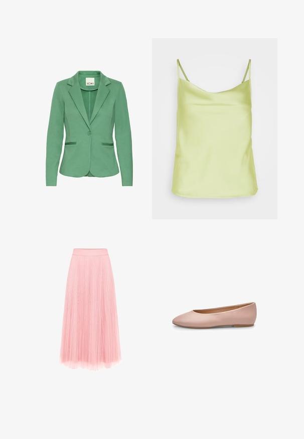 Grøn blazer med klapkrave, enkelt knaplukning og to forlommer. Fremstillet af struktureret stof med en skræddersyet pasform.; VILA VIRAVENNA - Top - jade lime; zero MIT PLIESSENDEM BECHER - Pliceret nederdel /Nederdele med folder - bridal rose; Lyserød ballerina i læder med spids tå, glat tekstur, få detaljer og en solid lys brun sål. Enkelt design uden pynt.