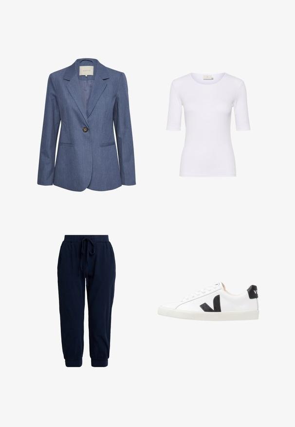 Blauer Jeansblazer mit eingelegten Revers, einem einzelnen Knopfverschluss und zwei vorderen Taschen. Glatte Textur und taillierte Passform.; Weißes tailliertes T-Shirt aus glattem Stoff, mit rundem Ausschnitt und kurzen Ärmeln, ohne sichtbare Muster oder Akzente.; Marineblaue Jogginghosen aus weichem Stoff. Verfügen über einen elastischen Bund mit Kordelzug und abgesteppte Beinabschlüsse für eine lockere Passform.; Weißer Sneaker mit einem schwarzen V-Logo, ausgestattet mit einem glatten Lederoberteil, runder Zehenpartie, Schnürverschluss und kontrastierendem schwarzen Fersenbereich.