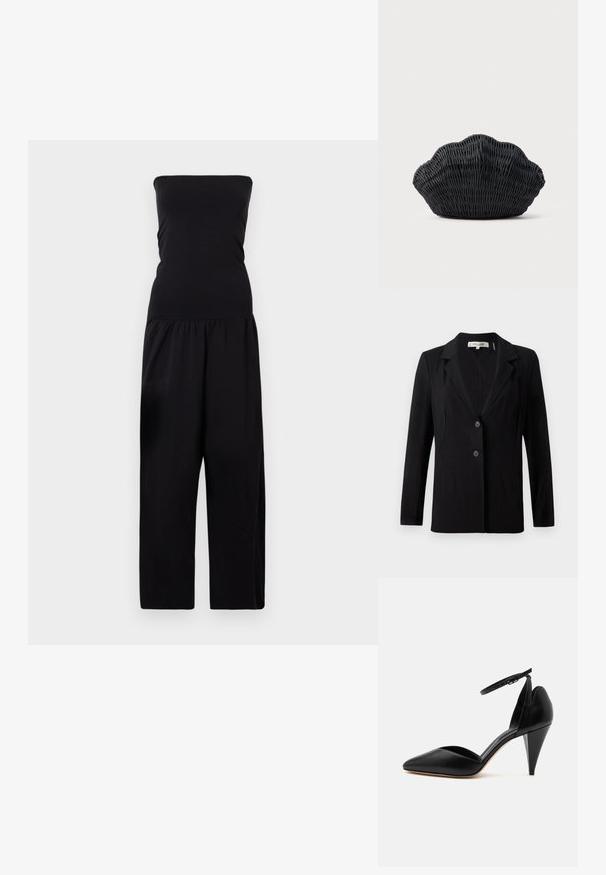 Zwarte blazer met een notch-kraag, twee knopen aan de voorkant en getailleerde naden. Gemaakt van een gladde stof met lange mouwen en een gestructureerde pasvorm.; By Malene Birger MARCIEL - Jumpsuit - black; Zwarte leren pump met spitse neus, enkelriem en kegelvormige hak op een witte achtergrond.; Zwarte gevlochten handtas in de vorm van een sint-jakobsschelp met een gebogen bovenkant en een geweven textuur op een effen achtergrond.