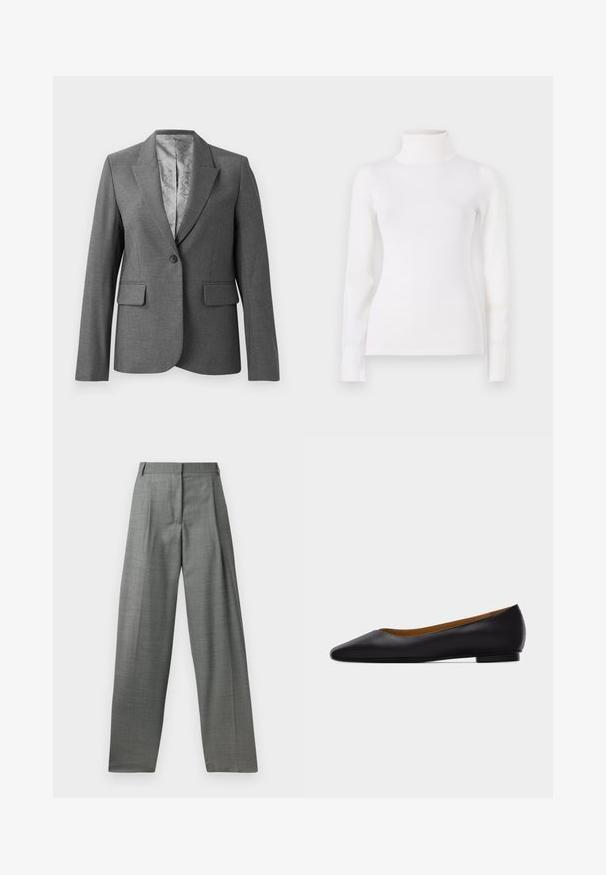 Grijze op maat gemaakte blazer met notch revers, enkele knoopsluiting, twee voorzakken en een gladde, gestreepte voering. Standaard pasvorm met lange mouwen.; Witte coltrui, aansluitende pasvorm, lange mouwen, zachte textuur, gladde stof, minimale details, ribgebreide boorden en kraag.; Grijze op maat gemaakte broek met hoge taille, geplooide voorkant en wijde pijpen. Gemaakt van een geweven stof, met riemlussen en gladde naden.; Zwarte leren puntschoen met lage hak en gladde afwerking, zijaanzicht op een lichtgrijze achtergrond.