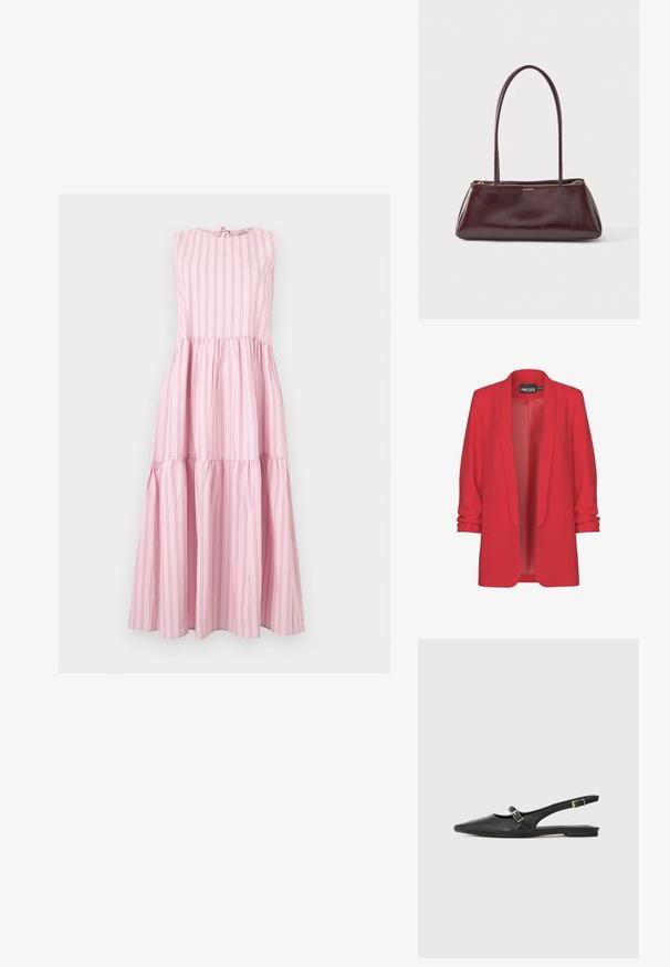 Rode, lichte blazer met een sjawlkragen, open voorkant en opgerolde mouwen. Gemaakt van een gladde stof zonder zichtbare sluitingen. Merk: PIECES.; Mouwloze roze maxi-jurk met verticale dunne strepen, gelaagde rok en een klein strikdetail bij de ronde halslijn.; Zwarte leren slingback schoenen met een spitse neus, voorzien van een smalle band en een zilveren gesp aan de zijkant. Platte zool.; Donkerbruine rechthoekige leren handtas met lange dunne bandjes en gouden rits, met het merk ALDO aan de voorkant in het midden.