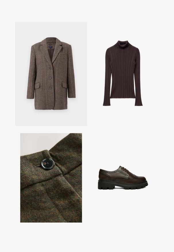 Bruin en beige houndstooth ruitjesblazer met drie knopen, twee voorzakken met klep en een genotched kraag, hangend tegen een witte achtergrond.; Donkerbruine geribde coltrui met een nauwsluitende kraag en lange mouwen, met een textuurstof en een rechte zoom.; Wollen stof in donkergroen met meerkleurige spikkels, voorzien van een zwarte vierknops sluiting en gestikte details.; Donkerbruine leren brogue schoen met geperforeerde details en dikke zwarte profielzool, zijkant gezien op een witte achtergrond.