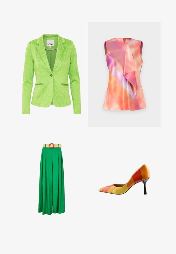 Grüner Blazer mit strukturiertem Leopardenmuster, ausgestattet mit einem Reverskragen, zwei Fronttaschen und einem einfachen Knopfverschluss.; Ärmelloses Oberteil aus Satin, ausgestattet mit einem bunten abstrakten Muster in Rosa-, Orange- und Violetttönen, mit einem drapierten Vorderdesign.; Grüne, weit geschnittene Hosen mit Falten, ausgestattet mit einem strukturierten beigen Gürtel mit einer runden Holzschnalle. Glattes Material und fließende Silhouette.; Mehrfarbige Leder-Pumpe mit hohen Absätzen, spitz zulaufender Zehenpartie, strukturierter Silhouette und kontrastierenden horizontalen Streifen in Rot, Orange und Gelb.