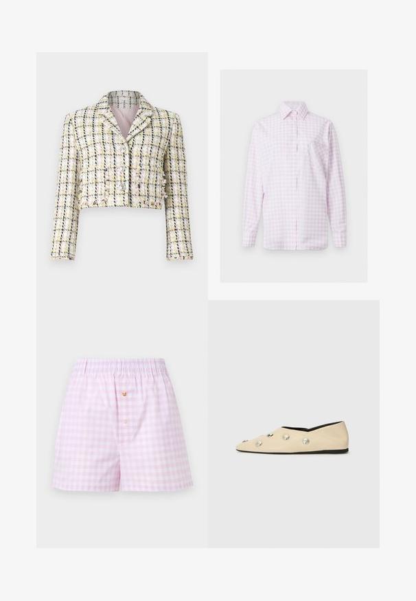 Veste courte en tweed multicolore avec un motif à carreaux, dotée de trois boutons sur le devant et d'une doublure rose douce.; Chemise à manches longues à carreaux rose clair et blanc, boutonnée sur le devant, avec col pointu et poche en forme de cœur cousue sur la poitrine gauche.; Shorts à carreaux rose clair et blanc avec taille élastique et deux boutons à l'avant, un doré et un blanc.; CLOSED Ballerines - ecru