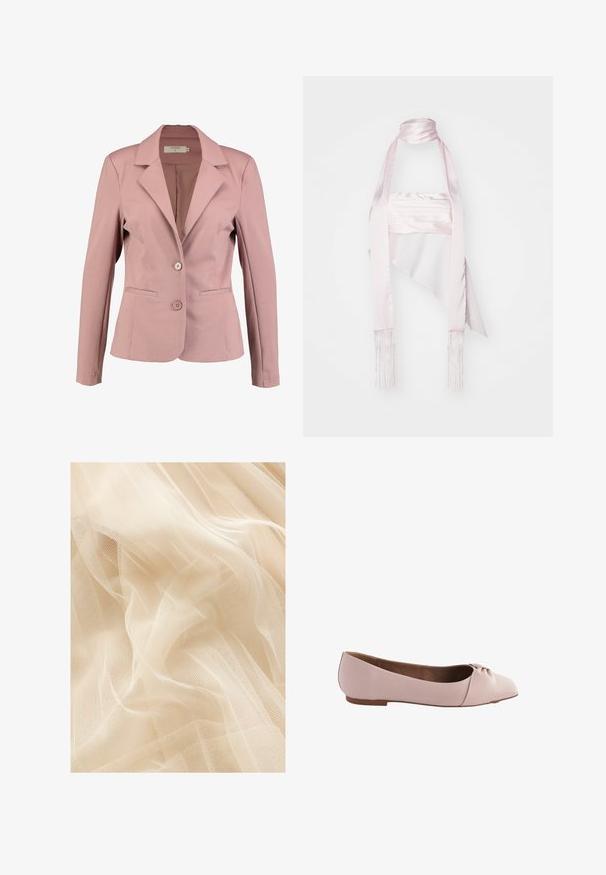 Lichtroze blazer met een gepantaloneerde kraag, enkelzijdige sluiting, twee knopen en twee voorzakken. Gladde stof met een lichte glans.; Roze satijnen sjaal met een lange ontwerp, voorzien van franjes en een slanke strik. De gladde textuur en de gedrapeerde vorm versterken de elegantie.; Lichtbeige tule stof met een zachte, doorschijnende textuur, met een fijne gaasweving die zachte golven en plooien creëert.; Lichtroze balletflat gemaakt van glad materiaal, met een ronde neus en een klein geknoopt detail op de bovenkant. Platte zool.