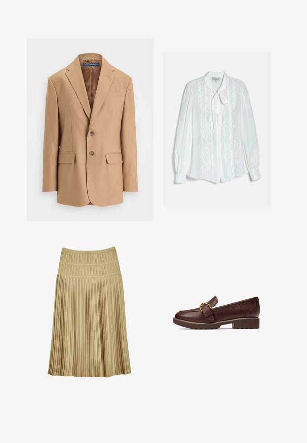 Tan blazer van gladde stof, met een eenknopsdesign, twee voorzakken en twee knopen. Met gegoten revers en strakke lijnen.; Witte blouse met lange mouwen, verticale ruches, knoopsluiting aan de voorkant, manchetten aan de mouwen en een gestrikte strik bij de kraag.; Plissé rok in beige, voorzien van een brede tailleband en verticale plooien over het hele oppervlak. Gemaakt van een gladde, lichte stof.; Bruine leren instapper met ronde neus, gouden accentgesp en gestructureerde bruine rubberen zool. Heeft een lage blokhak en gestikte details.