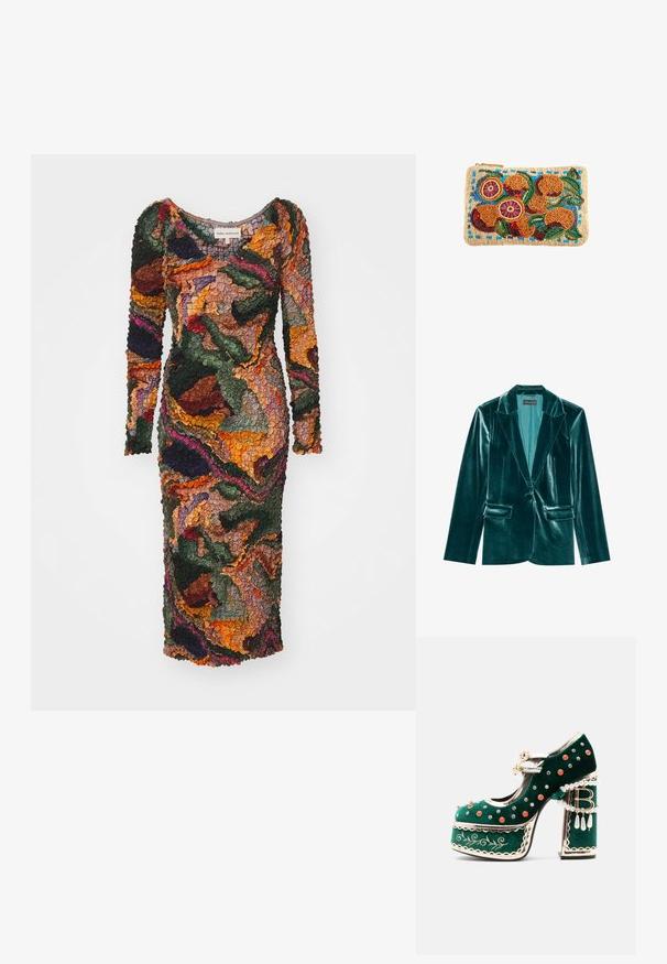 Teal fluwelen blazer met een revers, enkele knoopsluiting en twee voorkanten zakken. Gladde textuur en een pasvorm op maat.; Kleurvolle, lange jurk met een textuurrijk bloempatroon, in tinten groen, oranje, bordeaux en bruin. Strak aansluitende silhouet.; Groene fluwelen platformschoen met decoratieve rode en zilveren studs, parelriemen, gouden biezen, borduurwerk en een blokhak met hangende parels en een "B" bedel.; Rechthoekige beige handtas met kralen met een oranje vrucht, groene bladeren en blauwe accenten geborduurd in kleurrijke kralen.