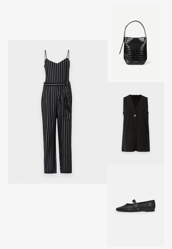 Sorte og hvide stribede jumpsuit med v-udskæring, fine stropper og båndelastik i taljen. Materialet ser letvægtsagtigt ud med en glat tekstur.; Sort ærmeløs vest med V-halsdesign, der har fire knapper og to forlommer, fremstillet af glat stof.; Sorte læder flade sko med rund tå, et enkelt justerbart spænde og en glat, blank overflade. Minimalistisk design med en lav hæl.; Sort spandtaske i krokodillepræget læder med enkelt skulderrem og lille sølvfarvet mærkelogo foran nederst i midten.