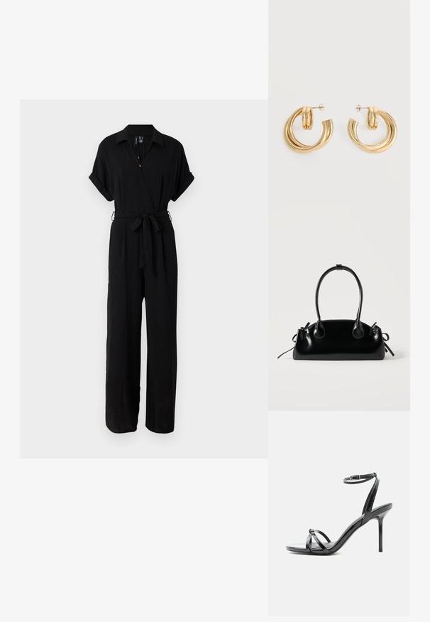Combinaison noire avec des manches courtes roulées, un col, un design croisé, une ceinture à nouer et une silhouette à jambes larges. Fabriquée en un tissu léger et lisse.; Sandale à talon haut en cuir verni noir avec de fines lanières croisées sur les orteils et une sangle à boucle à la cheville sur fond blanc.; Petit sac à main noir brillant avec deux longues anses et des détails à cordon sur les côtés sur un fond clair uni.; Paire de boucles d'oreilles créoles doubles en or brillant avec attaches à tige sur fond blanc.