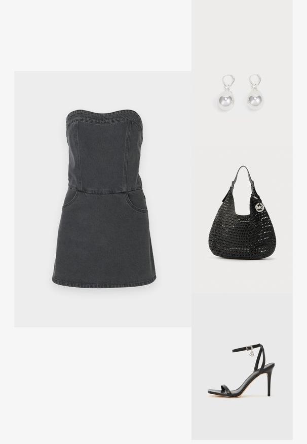 Robe en denim sans bretelles de couleur gris foncé, dotée d'un corsage ajusté, de deux poches avant et d'un ourlet de jupe droite avec des détails de couture visibles.; Sandale à talon haut noire avec une bride étroite à la cheville, bout carré, cuir lisse et accent de boucle métallique.; Sac hobo tissé noir avec poignées en cuir, breloque logo Michael Kors argentée, et petite plaque logo sur le devant.; Boucles d'oreilles en argent en forme de goutte avec des surfaces lisses, rondes et réfléchissantes, suspendues à des fermoirs à ressort. L'arrière-plan est blanc uni.