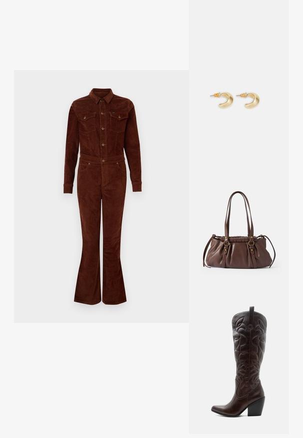 Bruine corduroy jumpsuit met een kraag, lange mouwen, flare benen, borstzakken en metalen knoopaccenten. Vlotte textuur en getailleerd ontwerp.; Lange donkerbruine leren cowboylaars met gestikte decoratieve patronen, spitse neus en gestapelde blokhak.; Bruine leren handtas met twee lange handvatten,Gathered ontwerp, gouden hardware accenten en een gestructureerde afwerking.; Gouden halvmaanvormige oorbellen met een gladde afwerking, voorzien van oranje accenten bij de stekker en zilveren hardware.