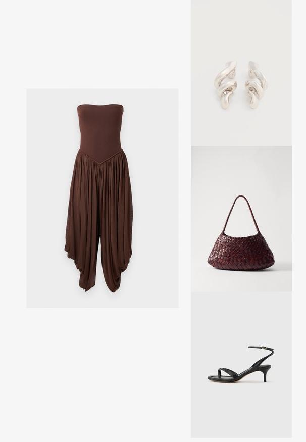 Combinaison marron sans bretelles avec corsage ajusté et pantalons larges, drapés et plissés créant une silhouette fluide.; Sandale pour femme en cuir noir avec fines lanières, une boucle d'orteil, une boucle à la cheville et un talon aiguille de hauteur moyenne sur un fond neutre.; DRAGON DIFFUSION ROSANNA - Sac à main - bruciato; Boucles d'oreilles clips en métal argenté torsadé avec une finition lisse et brillante, présentant un design moderne et abstrait en spirale.