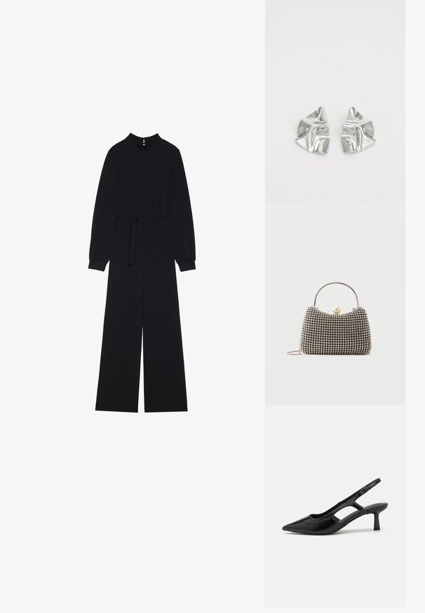 Zwarte jumpsuit met lange mouwen, hoge kraag, een gebonden taille met een ronde gesp en brede broekspijpen. Gladde stof met een minimalistisch ontwerp.; Zwarte slingback hakken met een spitse neus, gemaakt van glanzend materiaal, met uitsnijdingen en een gematigde hak voor ondersteuning.; Kleine handtas met zilverkleurig rasterpatroon, gebogen handvat, grote parel sluiting en een dunne zilveren kettingriem op een effen achtergrond.; Zilveren metalen oorbellen met een golvend, sculpturaal ontwerp, voorzien van een gepolijste afwerking en onregelmatige vormen, die een hedendaagse esthetiek benadrukken.