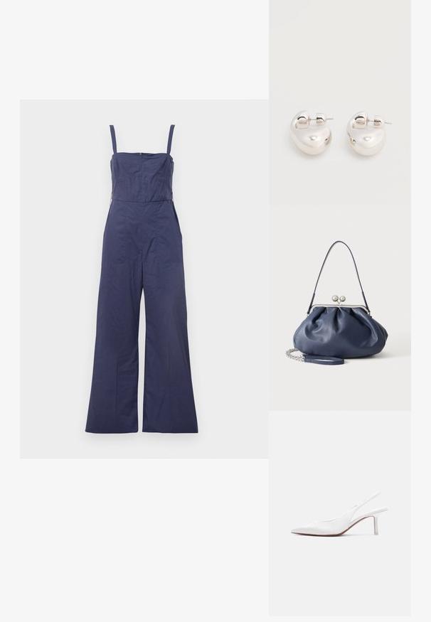 Mørkeblå jumpsuit med tynde stropper, tætsiddende bodice og brede bukser. Har en lynlås bagpå og en glat stofstruktur.; Hvid læder slingback damesko med spids tå, lav kittenhæl og lille dekorativ sløjfe på toppen, vist i sideprofil.; Blød navyblå læderhåndtaske med sølv lukning, enkelt skulderrem og aftagelig kæde til håndleddet på hvid baggrund.; Par af skinnende sølv store øreringe med lukning på bagsiden mod en ensfarvet hvid baggrund.