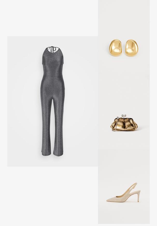 Kuldne hõbedane jumpsuit, millel on kaelusekinnitus, kehaõige ja laienevad sääred. Tagaküljel on nööbi sulgemine, valmistatud venivast kangast.; Nina säärepidi kingad metallik kullast kangast, millel on peen tekstuur, kitsas konts ja ümmargune sulgemine pahkluul.; Väike kuldsete litritega õlakott, hõbedase kinnitusdetaili ja lühikese hõbedase kettaga käepidemega, lihtsal heledal taustal.; Kuldsete stud-kõrvarõngastega, millel on siledad, ümarad kujundid ja peegeldav pind, näidates minimalistlikku disaini ning ilma nähtavate mustriteta.