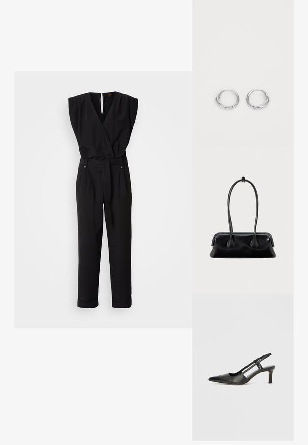 Sort ærmeløs jumpsuit med en indviklet design, bælte i taljen, lige ben og V-udskæring. Har en nøglehul-rygåbning og sidelommer.; Sort læder slingback-sko med spids tå, der har en blank accent på tåhætten og en mellemhøj hæl. Åben sidesektion.; Sort læderhåndtaske med to forlængede håndtag, en glat tekstur og en rund bund med dekorative detaljer på siderne.; Sølvøreringe med en glat, poleret overflade. Cirkulær form med en lille spænde detalje til lukning. Minimalistisk design, letvægtig.