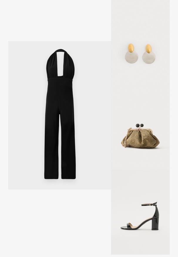 Zwarte halter jumpsuit met een diepe halslijn, geplooide bodice en een wijde broekspijp. De stof heeft een gladde textuur en een consistente kleur.; Zwarte lakleren sandalen met hoge hak, enkelriem en gouden gesp, open teen en blokhak op witte achtergrond.; Kleine clutch tas met goud-zwart geometrisch patroon, goudkleurig metalen frame, zwarte bolsluiting en een korte gouden kettingband.; Gouden en zilveren metalen oorbellen met een ronde schijfbasis en een ovale bovenstuk, gladde textuur en gepolijste afwerking.