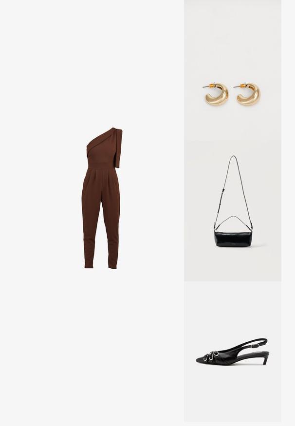 Bruin een-schouder jumpsuit met gedrapeerd textiel detail, taps toelopende benen en geplooid voorpand. Gemaakt van een zachte, elastische stof.; Zwarte leren slingback schoen met puntige neus, drie zilveren gespen aan de voorkant en lage kittenhak op witte achtergrond.; Zwarte rechthoekige leren crossbodytas met verstelbare schouderriem, bovenrits en klein gouden Calvin Klein-logo aan de voorkant.; Twee glanzende gouden hoepel oorbellen in een gebogen ontwerp, met oranje accenten bij de oorpost, tegen een eenvoudige witte achtergrond.