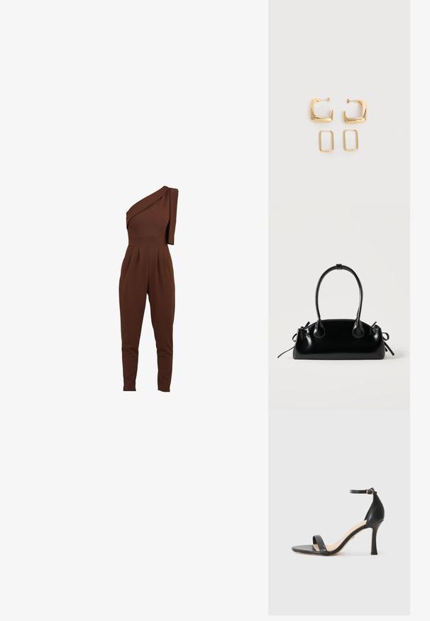 Braunes Ein-Schulter-Jumpsuit mit drapiertem Stoffdetail, schmal zulaufenden Beinen und gefaltetem Vorderteil. Hergestellt aus einem weichen, dehnbaren Material.; Schwarze Leder-High-Heel-Sandale mit dünnem Knöchelriemen, offener Zehenpartie und einem eleganten, geschwungenen Absatz. Strukturiertes Sohlenprofil und minimalistisches Design.; Kleine schwarze glänzende Handtasche mit zwei langen Griffen und seitlichen Kordelzug-Details vor einfachem hellem Hintergrund.; Zwei Paare goldfarbener geometrischer Creolen auf einer schlichten weißen Oberfläche, ein Paar quadratisch und massiv, ein Paar rechteckig und hohl.