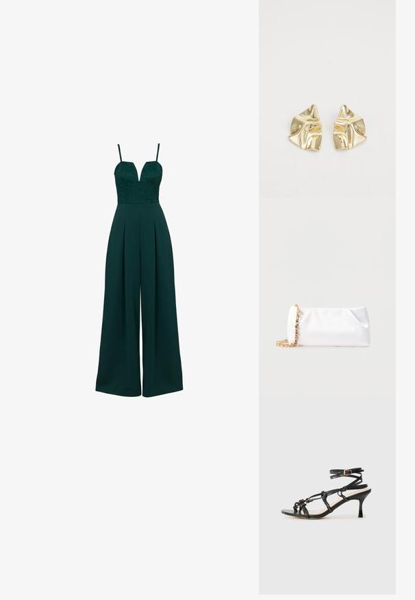 Combinaison sans manches vert foncé avec corsage en dentelle, décolleté profond en V, bretelles fines et pantalons à jambes larges.; Sandale à talons hauts en cuir verni noir avec un design à lanières, sangle de cheville ajustable et détails noués. Texture lisse, bout pointu.; Pochette souple blanche avec bandoulière chaîne dorée ornée de pierres précieuses transparentes, sur fond gris clair uni.; Boucles d'oreilles en métal doré avec un design ondulé ; surface lisse et réfléchissante ; forme asymétrique ; sans motifs ni éléments visibles.