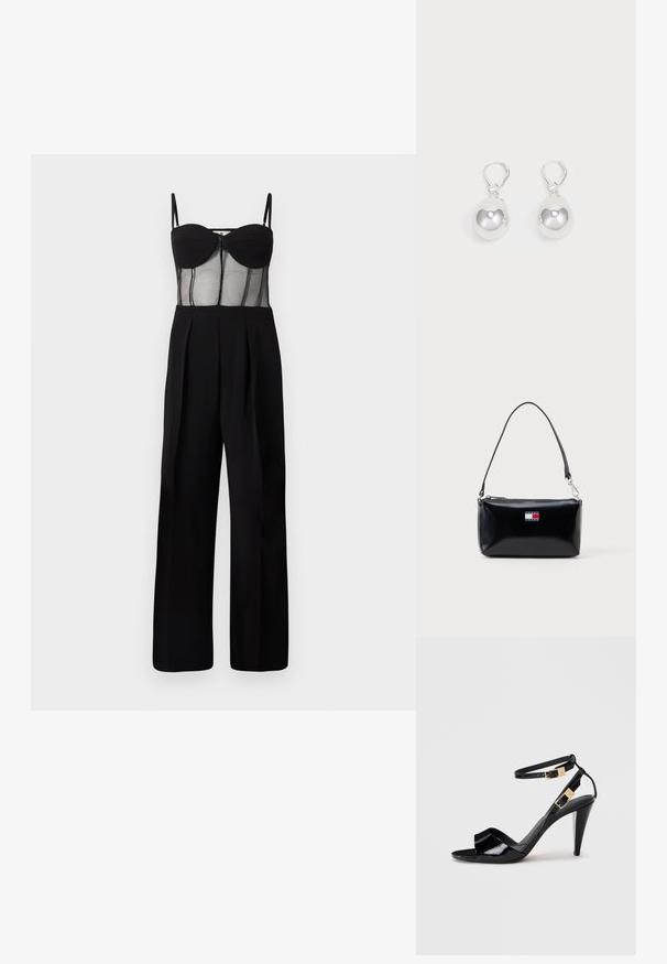 Combinaison noire avec un corsage en mesh ajusté et bonnets à armatures, ainsi que des pantalons à jambes larges. Les détails comprennent une fermeture éclair à l'avant et des plis.; Sandale à talon haut en cuir verni noir avec double bride de cheville et boucles dorées, bout ouvert, et talon effilé sur fond neutre.; Boucles d'oreilles en argent en forme de goutte avec des surfaces lisses, rondes et réfléchissantes, suspendues à des fermoirs à ressort. L'arrière-plan est blanc uni.; Sac à bandoulière rectangulaire noir avec une courte sangle et le logo Tommy Jeans en rouge, blanc et bleu au centre avant.