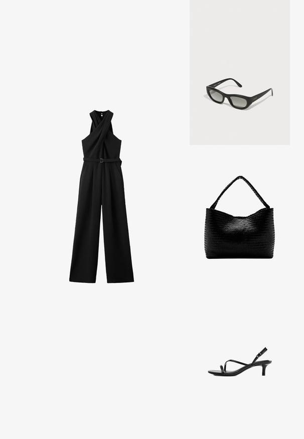 Combinaison noire sans manches avec encolure halter croisée, taille ceinturée, pantalon à jambes larges et poches latérales.; Sandale femme en cuir noir avec fines brides croisées, boucle arrière, bout carré et petit talon kitten sur fond blanc.; Lunettes de soleil noires avec une monture rectangulaire élégante. Équipées de verres teintés en dégradé foncé et d'un logo "vogue" doré sur les branches.; Sac à main tissé noir avec une anse unique tressée, forme rectangulaire et surface texturée brillante.