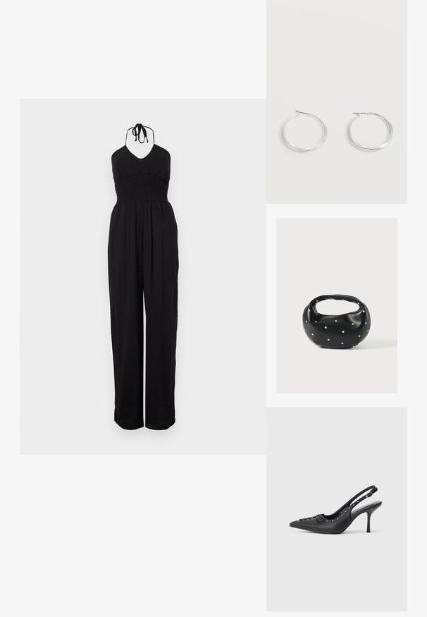 Sort halterneck jumpsuit med smocked liv, vide bukser og en struktureret overflade. Justerbare nakkebånd fuldender designet.; Sorte læder slingback stiletto med spids tå, side spændebånd, nitter langs kanten og dekorativ snøring foran.; Sort læderhåndtaske med en rundet form, dekoreret med sølvnitter, og et kort håndtag. Glat tekstur og lynlåslukning.; Sølvfarvede metaloorringe med glat, let buet overflade og låsemekanisme på en ensfarvet hvid baggrund.