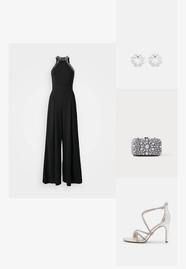 Zwart jumpsuit met een halternekontwerp, voorzien van versierde rand. Wijd gesneden silhouet met geplooide details aan de voorkant.; Zilveren sandaal met hoge hak en dunne strassbandjes die over de tenen en rond de enkel kruisen, met een zijgesp sluiting.; Kleine rechthoekige donkergrijze clutch versierd met heldere strass-steentjes in een uitstralend patroon en een zilveren kettingband.; Ronde oorbellen van metaal, voorzien van meerdere heldere, facetteerde stenen die in een sprankelend patroon zijn gerangschikt. Kleurloos en reflecterend.
