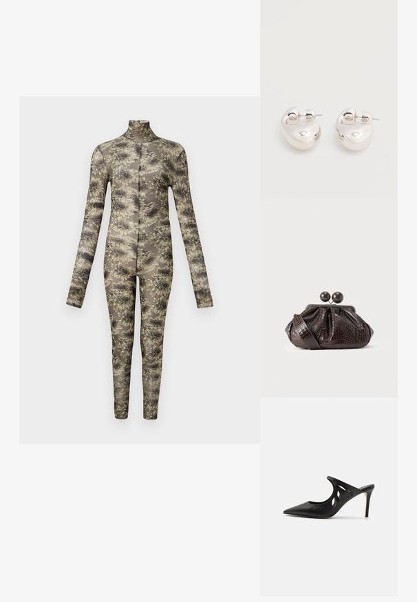 Langærmet, tætsiddende bodysuit i gennemsigtigt stof med et blomstermønster i beige og mørke nuancer, der har høj hals og lange ben.; Sorte læder højhælede mules med spids tå, udskåret sideskærm og glat tekstur. Stiletthæl og subtil syning.; Brun pung i krokodillepræget læder med et samlet design, der har en metal-låseramme med kiss-lock og to runde træknapper til lukning.; Par af skinnende sølv store øreringe med lukning på bagsiden mod en ensfarvet hvid baggrund.