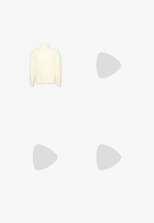 Pulover crem cu guler înalt și mâneci lungi, cu manșete rib, și un logo subtil pe piept, prezentat pe un fundal alb simplu.; Cămașă cu mânecă lungă, de culoare albastru deschis, din bumbac, cu o textură moale, având un guler clasic și nasturi la față.; Pantaloni bej croiți, cu țesătură texturată, față plată și picioare drepte. Au buzunare laterale și șlițuri pentru curea, oferind un aspect îngrijit.; Pantofi din suede maro cu vârful rotunjit, accente contrastante din fire și o talpă din cauciuc texturată cu crampoane adânci pentru aderență.
