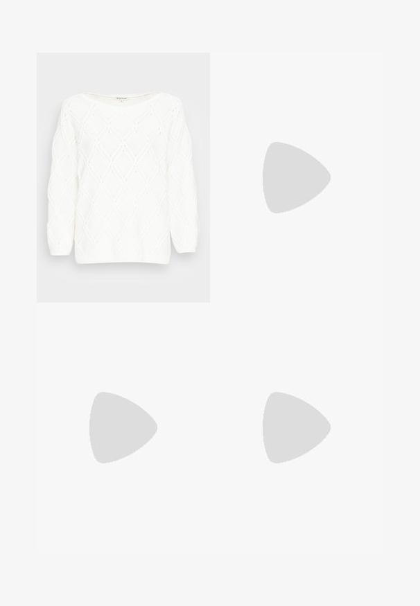 TOM TAILOR ARAN - Πουλόβερ - whisper white; Λευκό βαμβακερό T-shirt με V λαιμόκοψη και κοντά μανίκια, με χαλαρή εφαρμογή και ετικέτα κοντά στον λαιμό. Λείος υφασμάτινος τύπος, χωρίς σχέδια ή διακόσμηση.; GAP BOYFRIEND ALBA - Straight leg jeans - dark alba; Λευκό sneaker χαμηλού τύπου με λευκά κορδόνια και λαστιχένια σόλα, εμφανίζεται από πλάγια όψη σε ουδέτερο φόντο.