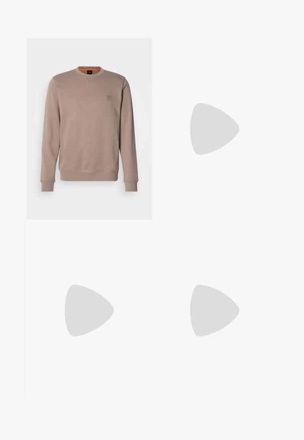 Sudadera beige de manga larga, con cuello semi redondo y puños acanalados. Presenta un pequeño parche de logo texturizado en el pecho. Textura de tela suave.; Camiseta de algodón blanca con cuello redondo, mangas cortas y un sutil logo en relieve en el pecho. La etiqueta interior tiene un acento naranja.; Pantalones cortos de algodón azul con cintura elástica, cierre con cordón, bolsillos laterales y una textura suave. No hay patrones ni acentos visibles.; The Antipode DERBY - Zapatos de vestir - taupe