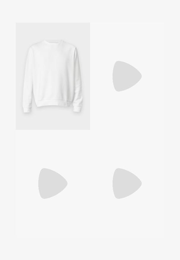 Λευκή μπλούζα crewneck από μαλακό βαμβακερό ύφασμα. Μακριά μανίκια, ribbed μανσέτες και στρίφωμα, ομαλή υφή και μινιμαλιστικός σχεδιασμός.; Λευκό κοντομάνικο μπλουζάκι από βαμβάκι με στρογγυλή λαιμόκοψη, διαθέτοντας λεία υφή και απλό σχέδιο χωρίς μοτίβα ή διακοσμήσεις.; Σκούρο μπλε τζιν παντελόνι με ίσια γραμμή, πέντε τσέπες και κλείσιμο με κουμπί. Διαθέτει αντιθετική ραφή και κλασική ζώνη στη μέση.; Λευκό sneaker χαμηλού τύπου με κορδόνια μπροστά και χοντρή σόλα, εμφανίζεται από το πλάι σε ουδέτερο φόντο.